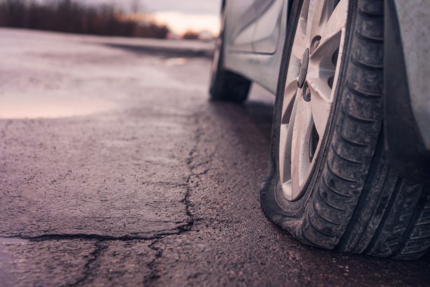 Why do tires lose air in cold weather Why do tires lose air in cold weather